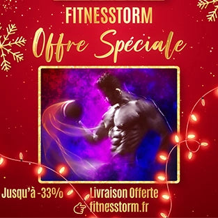 Visuel festif mettant en avant des haltères réglables avec l’annonce “Jusqu’à -33% + Livraison Gratuite pendant les fêtes”. Les haltères sont mis en avant comme un équipement compact et polyvalent. Un appel à visiter fitnesstorm.fr  est affiché pour découvrir les offres.